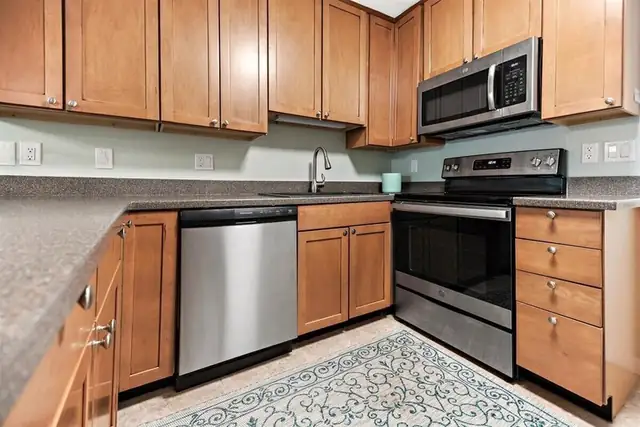 Kitchen at Fiddler’s Cove 7L
